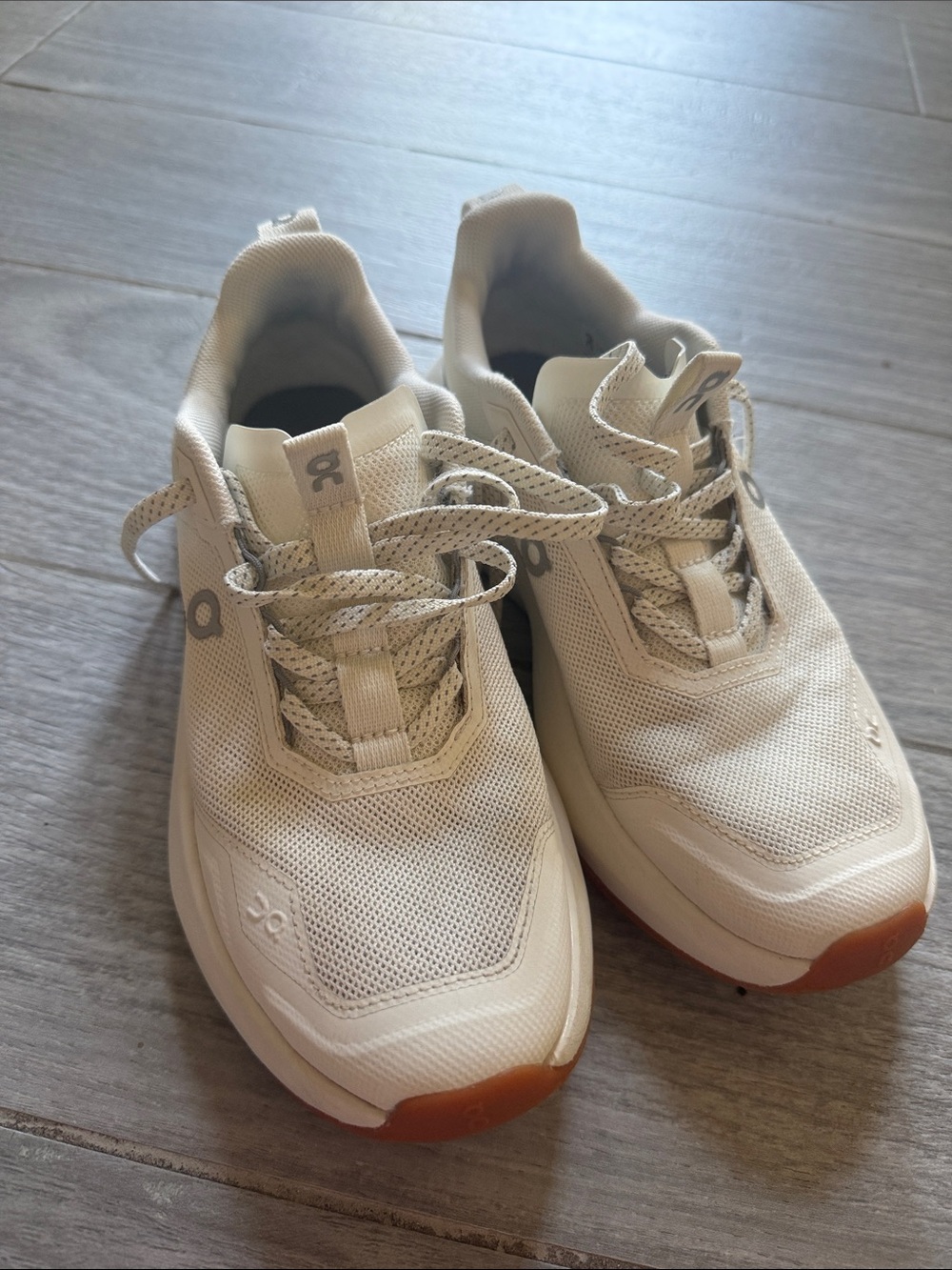 On White Shoes Size 5